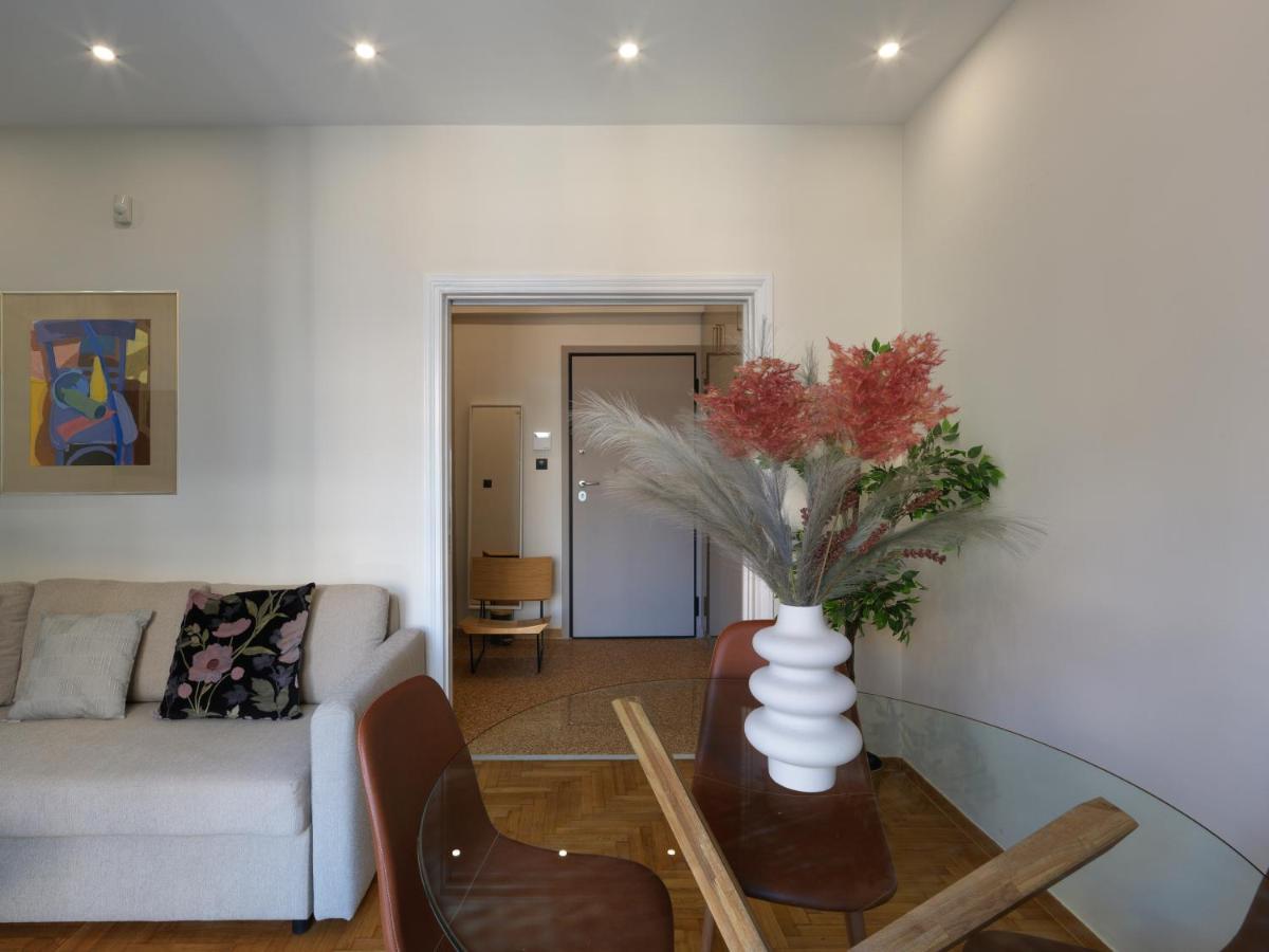 Metro Fix Apartment 雅典 外观 照片
